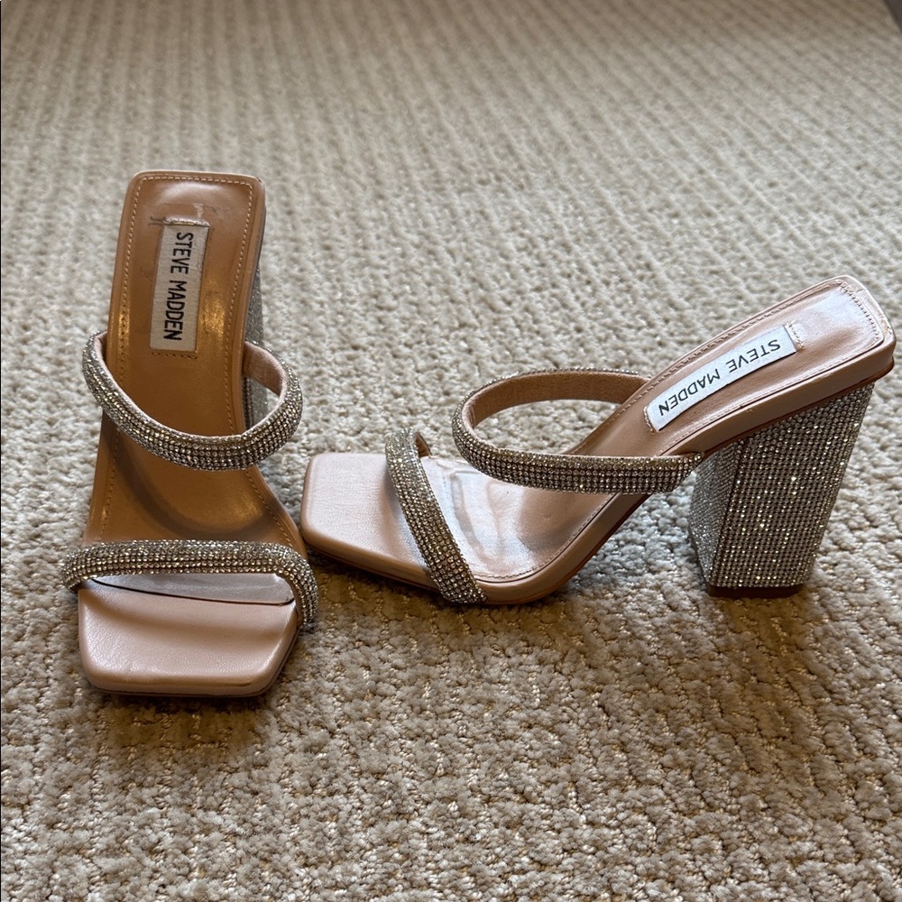 Steve Madden Silver Embellished Heels